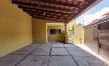 CASA EN VENTA CON RECAMARA EN PLANTA BAJA EN SAN MIGUEL DE ALLENDE.