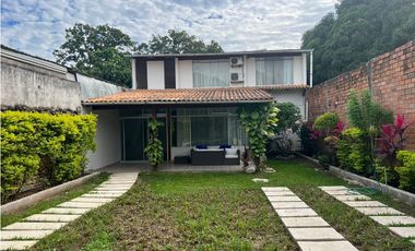 Banda de Shilcayo - Casa en Alquiler - Centrico