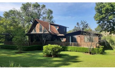 Casa en Renta en San Mateo Acatitlán