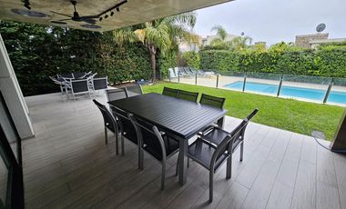 Casa en Círculo Hebreo