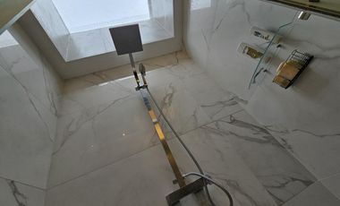 Casa en Círculo Hebreo