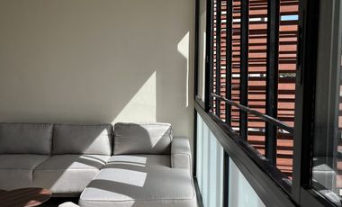 Villa de dos niveles en colonia Aleman.