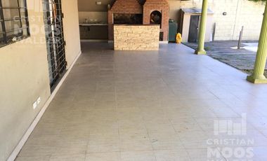 Casa en venta en Matheu