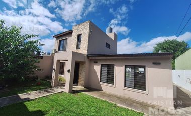 Casa en venta en Matheu