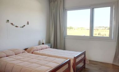El Cantón . Golf | Alquiler temporario | Muy linda casa con vista al golf