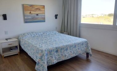El Cantón . Golf | Alquiler temporario | Muy linda casa con vista al golf