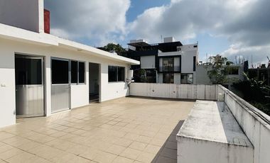 Casa espaciosa y con colindancia a área verde en Fracc. Morada del Quetzal