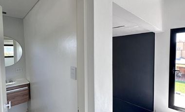 Casa en Altos del Casco, Zárate. Terreno de 620 m2. Parque, pileta, galería y parrilla.
