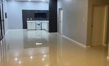 Casa en Altos del Casco, Zárate. Terreno de 620 m2. Parque, pileta, galería y parrilla.