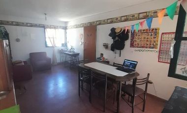 VENDO DEPTO 3DORM EN SOLARES Y ARIZA, SAN VICENTE