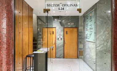Oficina en  Venta, Centro , Rosario, subdividida en dos privados, oportunidad !