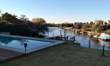 EXCELENTE CASA AL RIO EN SAN MARCO!