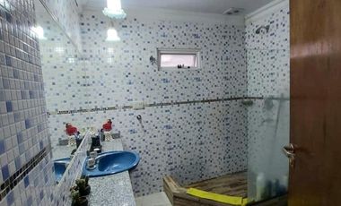 Casa en  alquiler en Costa del Este,  para 4 personas a dos cuadras del mar