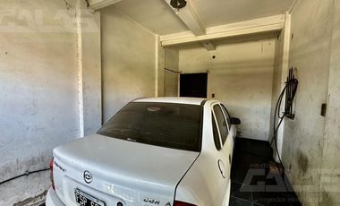 Casa 4 ambientes - 3 dormitorios -  2 baños - Pileta -  Ituzaingó Norte - Ituzaingó Centro