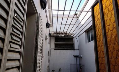PH al frente en Venta 2 dormitorios 2 patios calle Diagonal 75 entre 14 y 15 La Plata