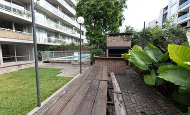 EXCELENTE DÚPLEX DE CATEGORÍA EN INMEJORABLE UBICACIÓN – VICENTE LÓPEZ