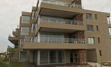 Departamento en venta de 4 ambientes en Complejo Las Piedras, Castaños, Nordelta.