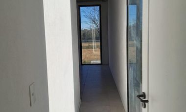 CASA EN  VENTA PILAR DEL ESTE - BARRIO SANTA ELENA