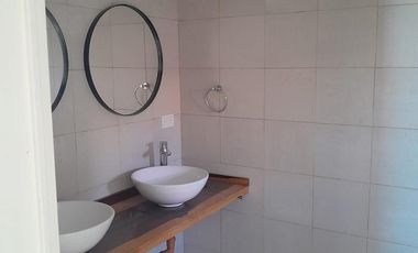 CASA EN  VENTA PILAR DEL ESTE - BARRIO SANTA ELENA