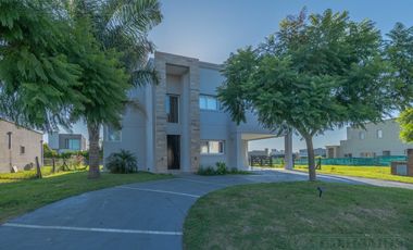 Casa en el BARRIO VISTAS - PUERTOS / ESCOBAR
