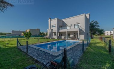 Casa en el BARRIO VISTAS - PUERTOS / ESCOBAR