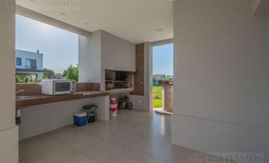 Casa en el BARRIO VISTAS - PUERTOS / ESCOBAR