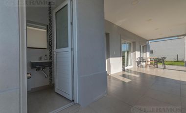 Casa en el BARRIO VISTAS - PUERTOS / ESCOBAR