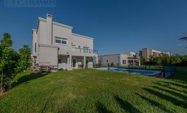 Casa en el BARRIO VISTAS - PUERTOS / ESCOBAR