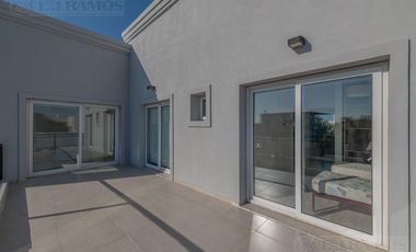 Casa en el BARRIO VISTAS - PUERTOS / ESCOBAR