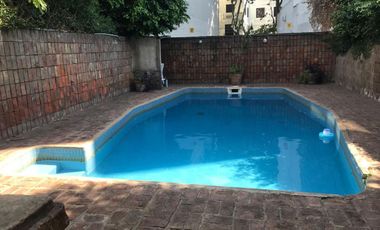 DEPARTAMENTO - VENTA CENTRO DE SAN ISIDRO 4 AMB. COCHERA Y PILETA