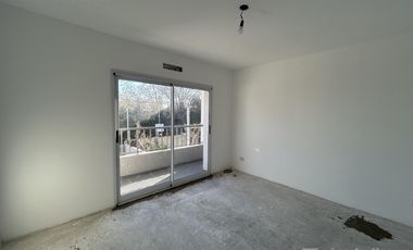 PH a estrenar, 3 ambientes, con cochera y patio