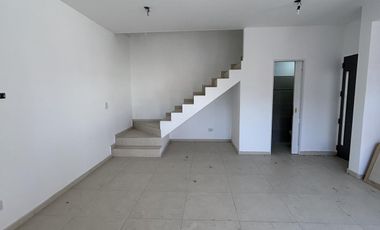 PH a estrenar, 3 ambientes, con cochera y patio