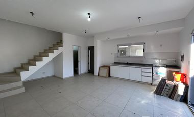 PH a estrenar, 3 ambientes, con cochera y patio