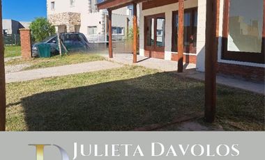 Casa a Laguna en San Sebastián Área 8