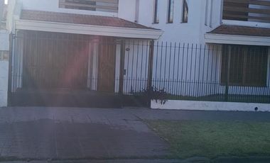 Preciosa casa en Lavallol