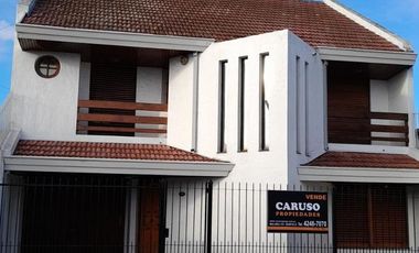 Preciosa casa en Lavallol