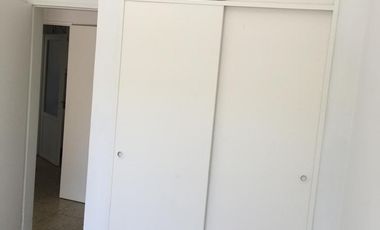 Casa en venta - 3 Dormitorios 1 Baño - 120Mts2 - Morón