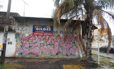 Venta  Galpón 120M² Cub.  S/Lote 9.27x24.75Mts. en R. Mejía 