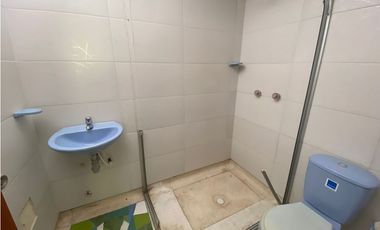 SE VENDE AMPLIA CASA EN EL BARRIO EL JARDIN, SANTA MARTA