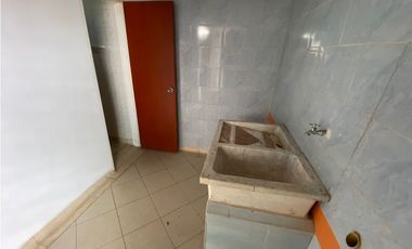 SE VENDE AMPLIA CASA EN EL BARRIO EL JARDIN, SANTA MARTA