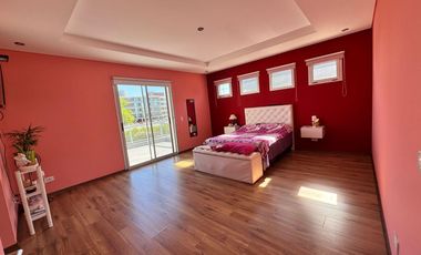 Casa 5 ambientes en Venta en Barrio Puertos del Lago, Araucarias GBA Norte
