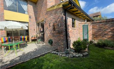 Hermosa casa en chía!!