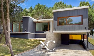 Casa en  venta en Costa Esmeralda a estrenar