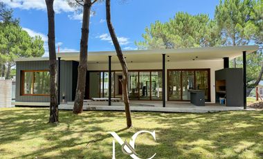 Casa en  venta en Costa Esmeralda a estrenar
