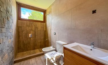 Casa en  venta en Costa Esmeralda a estrenar