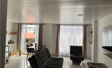 SE VENDE CASA EN CARTAGO