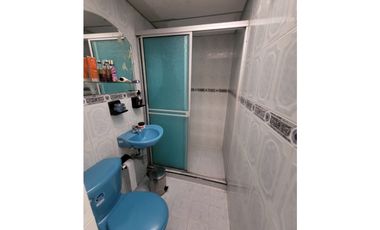 SE VENDE CASA EN CARTAGO