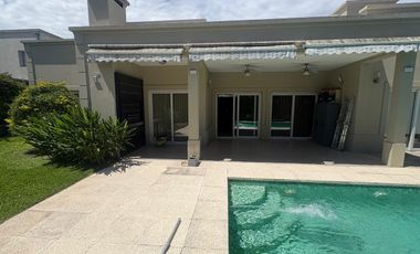 OPORTUNIDAD!!! Venta Casa 6 Amb en Alvear de Benavidez Tigre