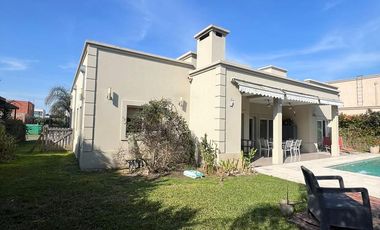 OPORTUNIDAD!!! Venta Casa 6 Amb en Alvear de Benavidez Tigre