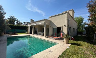 OPORTUNIDAD!!! Venta Casa 6 Amb en Alvear de Benavidez Tigre